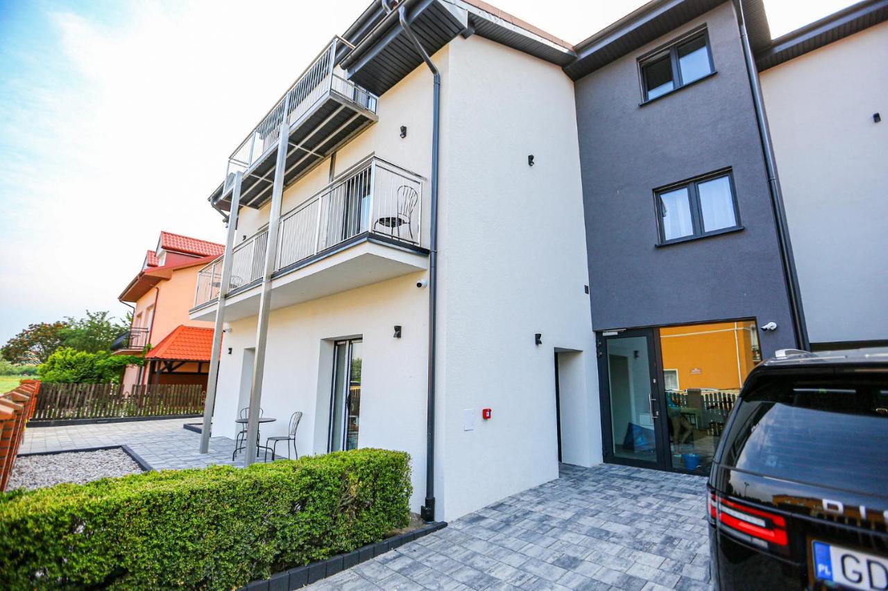 Apart Baltyk Pokoje & Apartamenty Леба Экстерьер фото