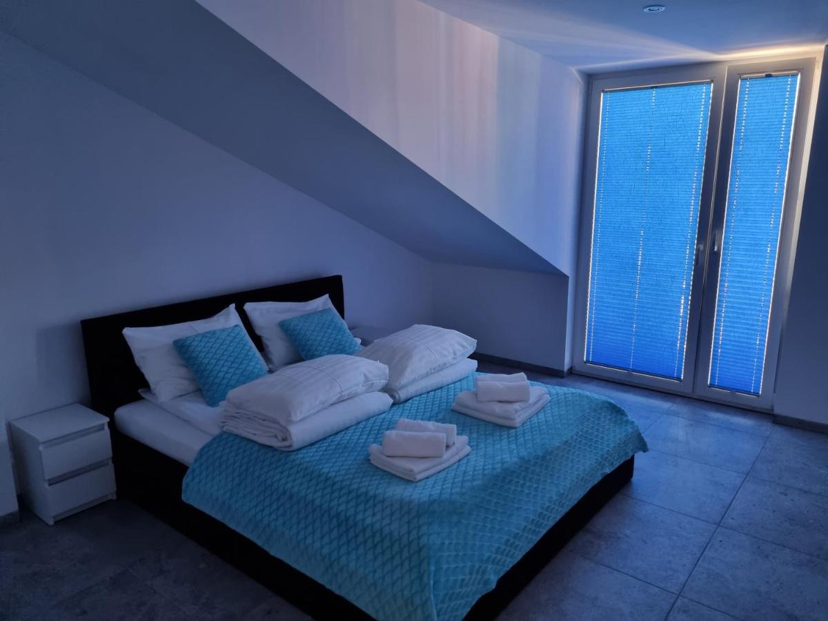 Apart Baltyk Pokoje & Apartamenty Леба Экстерьер фото