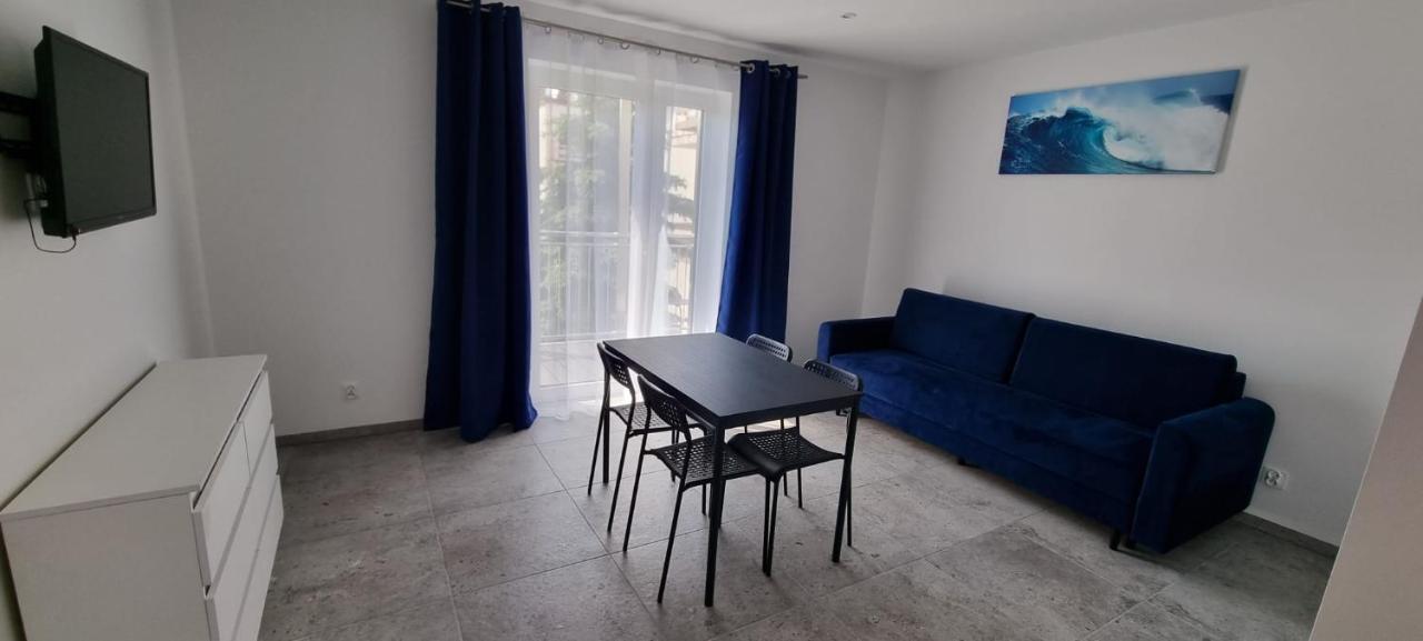 Apart Baltyk Pokoje & Apartamenty Леба Экстерьер фото